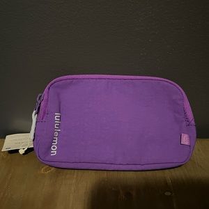 NWT Lululemon Mini Belt Bag